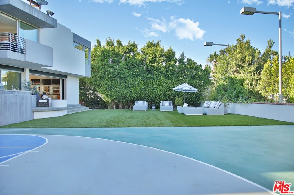 2788 Monte Mar Ter, Los Angeles CA  90064-3437 exterior