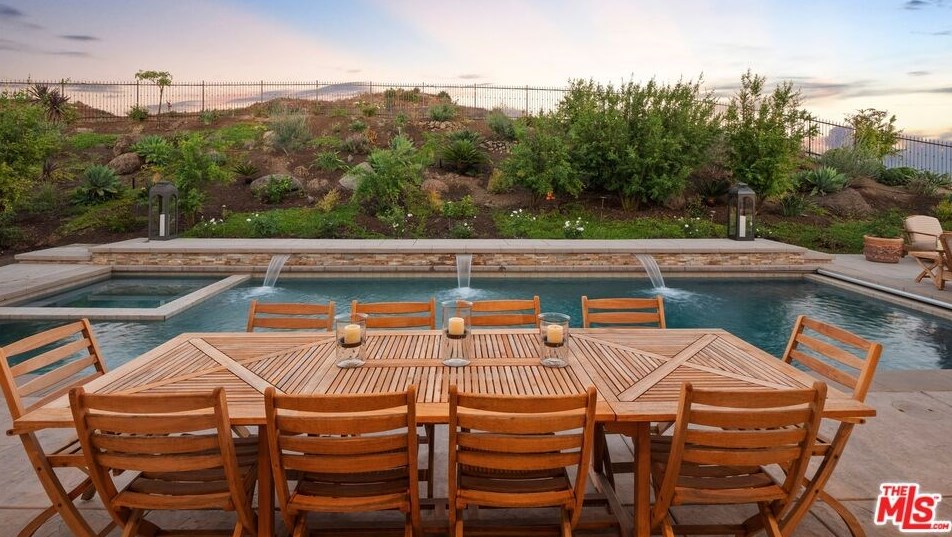 1522 Decker Canyon Rd, Malibu, CA 90265-2420