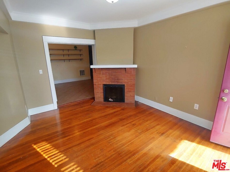 5669 Aldama St, Los Angeles, CA 90042-2557