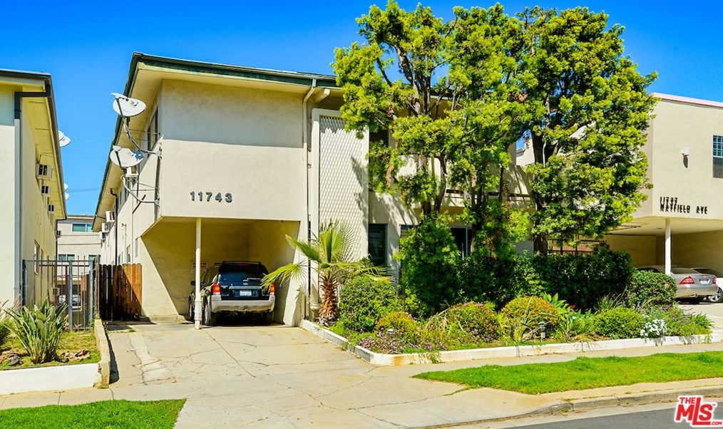 11743 Mayfield Ave #2, Los Angeles, CA 90049