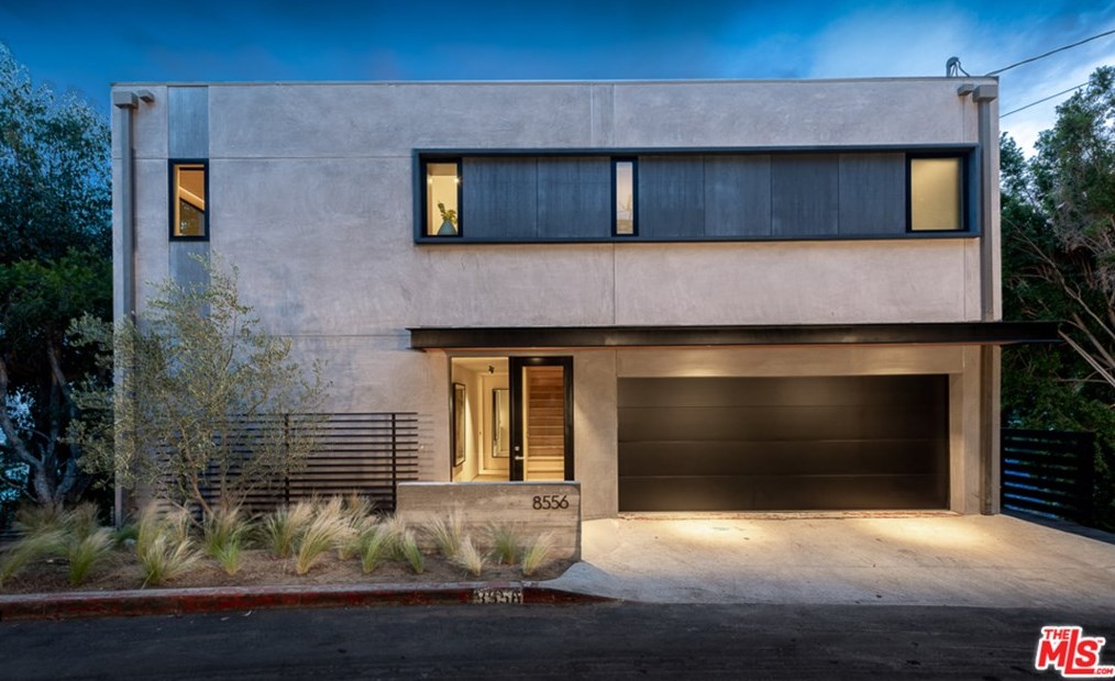 8556 Franklin Ave, Los Angeles, CA 90069-1402