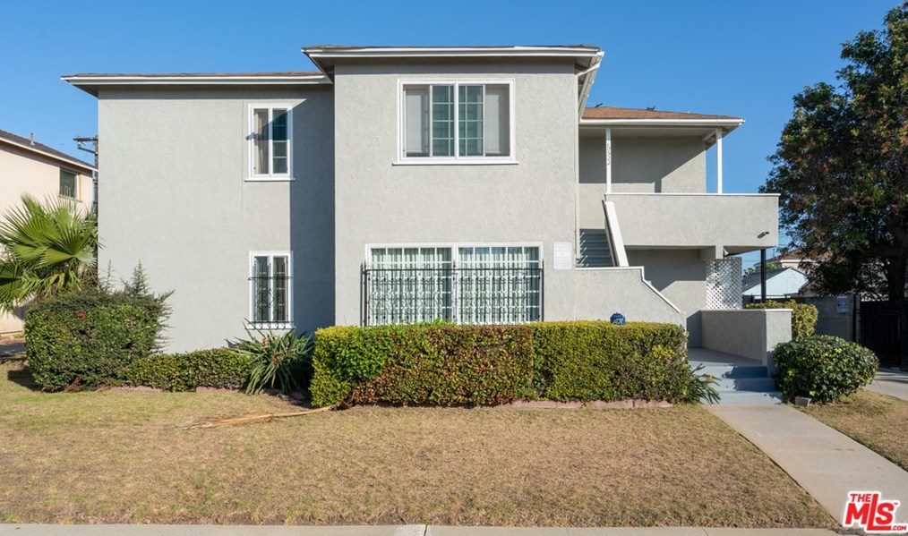 10520 Haas Ave, Los Angeles CA  90047-4334 exterior