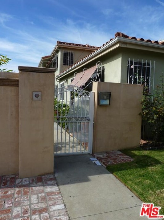1721 Armacost Ave #3, Los Angeles, CA 90025