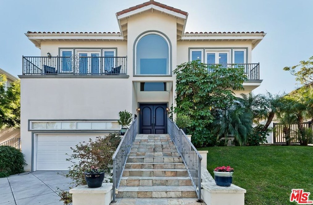 9320 Oakmore Rd, Los Angeles, CA 90035-4137