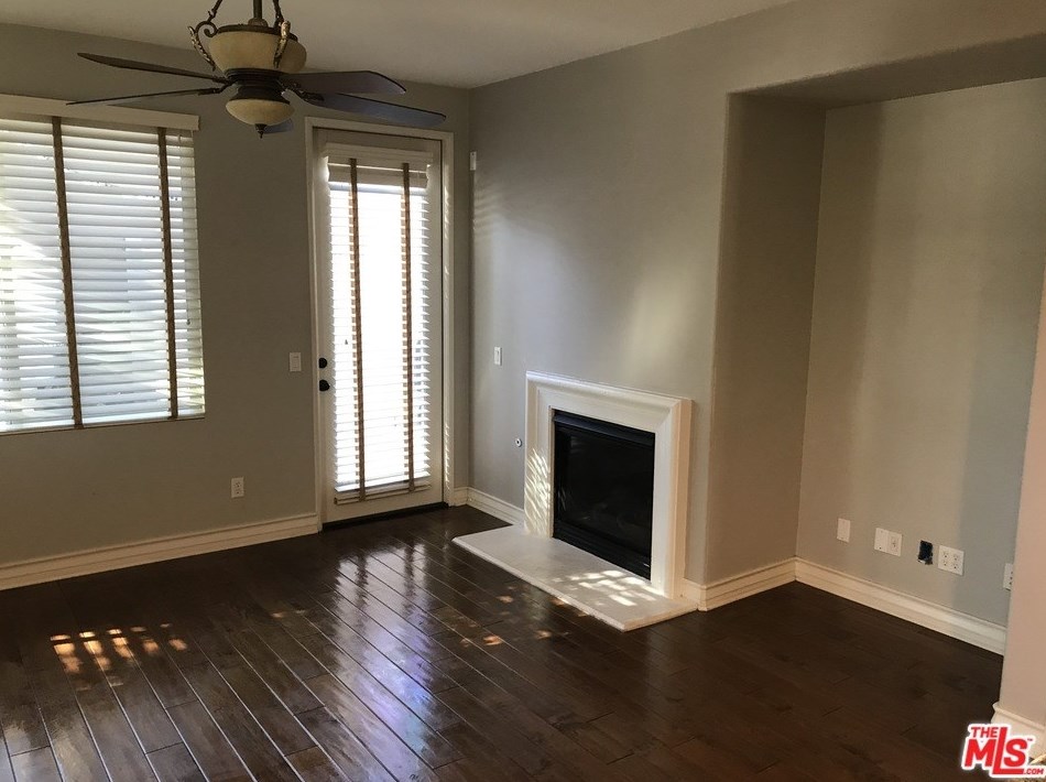 37297 Galileo Ln, Murrieta CA  92563-2829 exterior