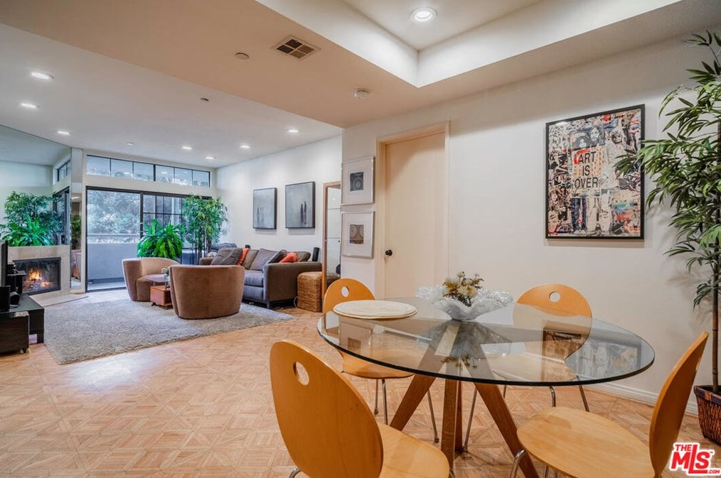 200 N Swall #302, Beverly Hills, CA 90211