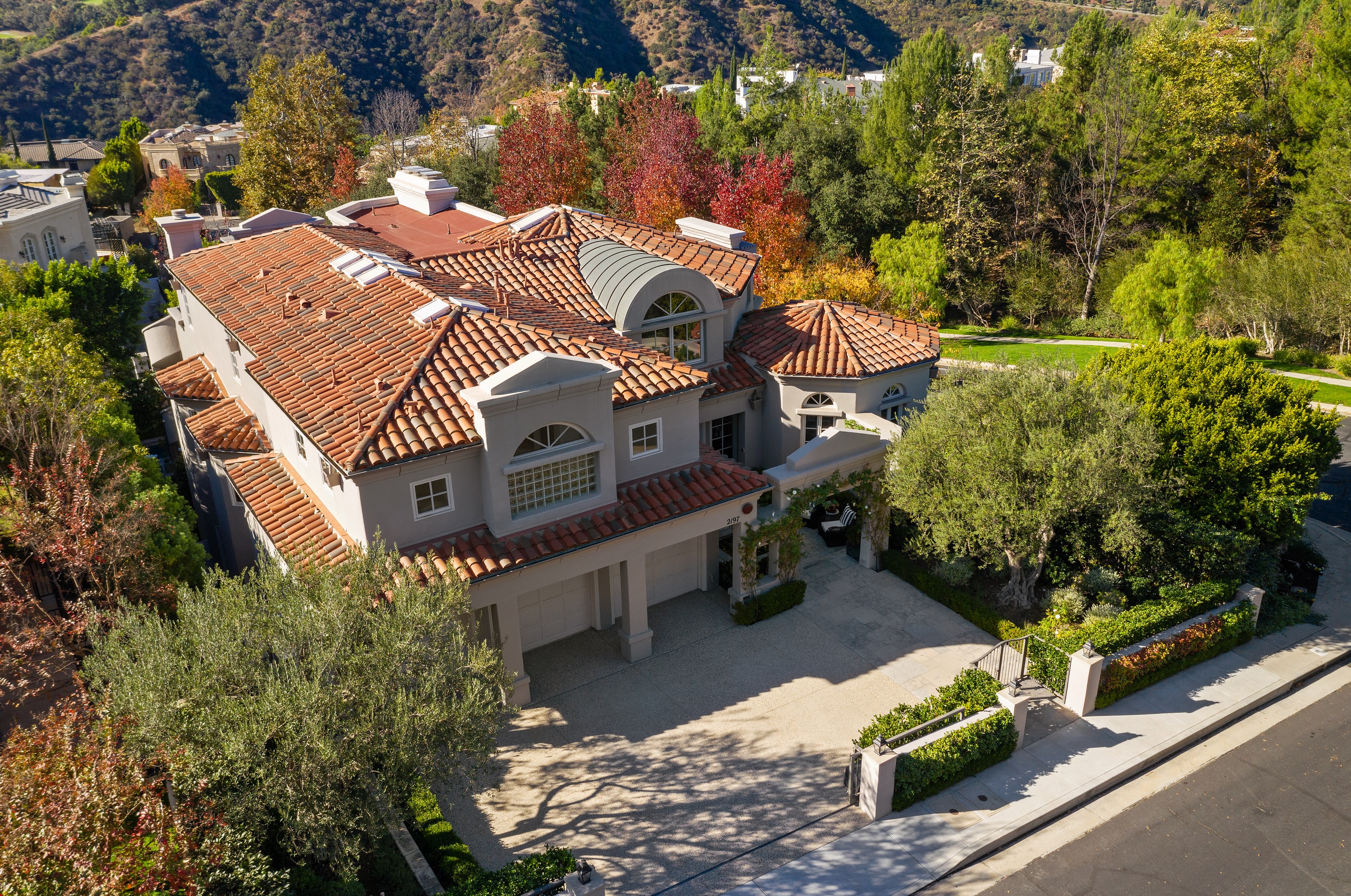 2197 Sheringham Ln, Los Angeles, CA 90077-1358