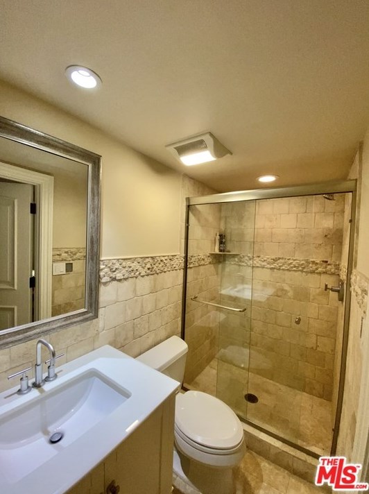 9606 Cresta Dr, Los Angeles CA  90035-4004 exterior