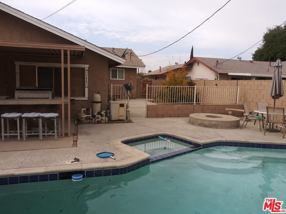 13332 Hiawatha Ln, Moreno Valley, CA 92553-3825