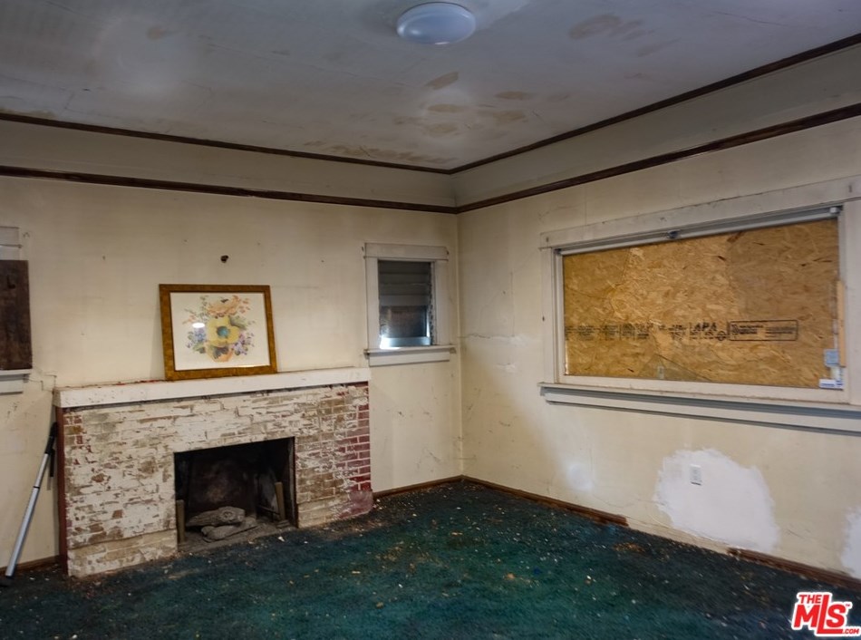 216 Coronado St, Los Angeles CA  90057-1480 exterior
