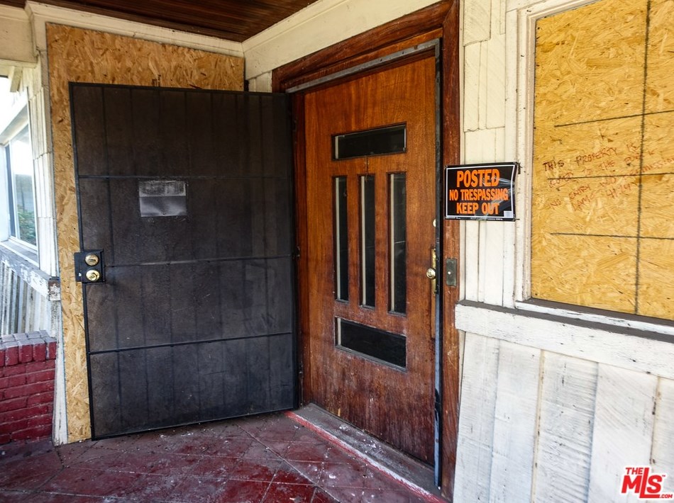216 Coronado St, Los Angeles CA  90057-1410 exterior