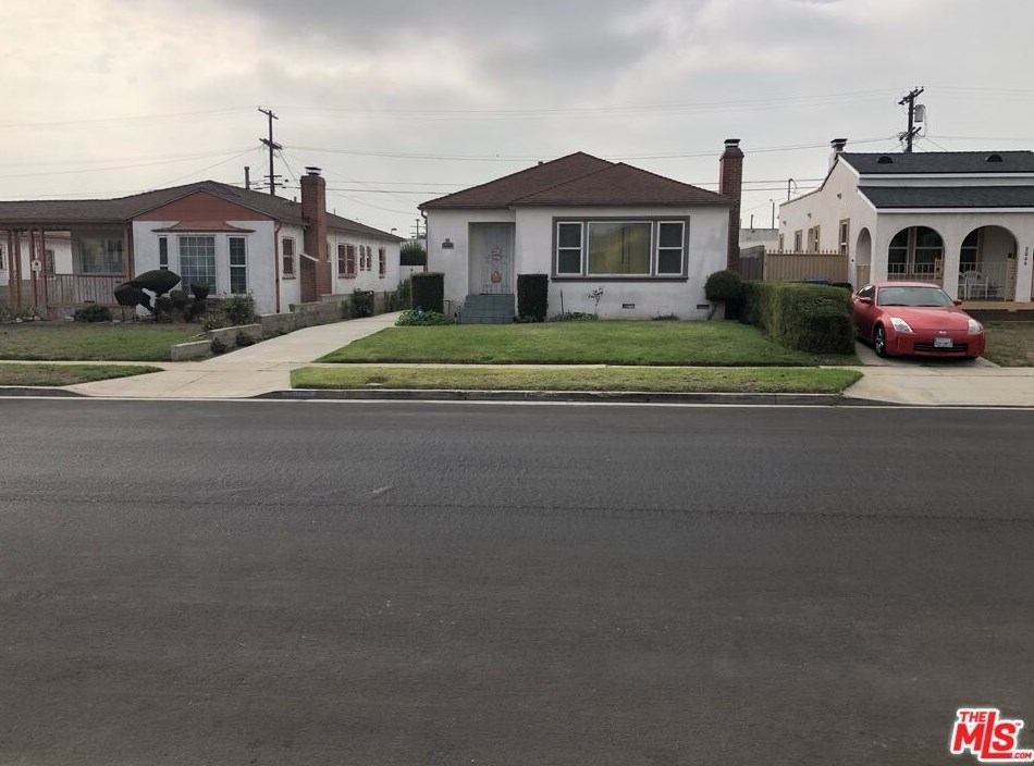 2040 85th St, Los Angeles, CA 90047-2915