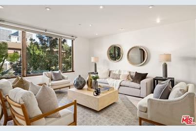 1825 Fox Hills Drive #202 - Photo 1