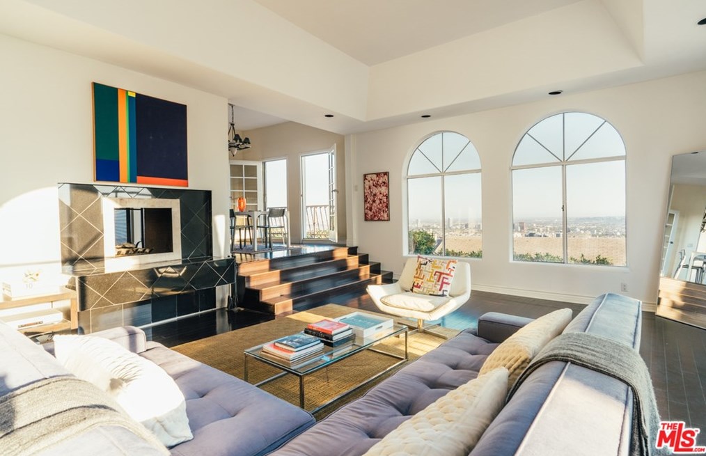 9301 Sierra Mar Dr, Los Angeles, CA 90069-1736