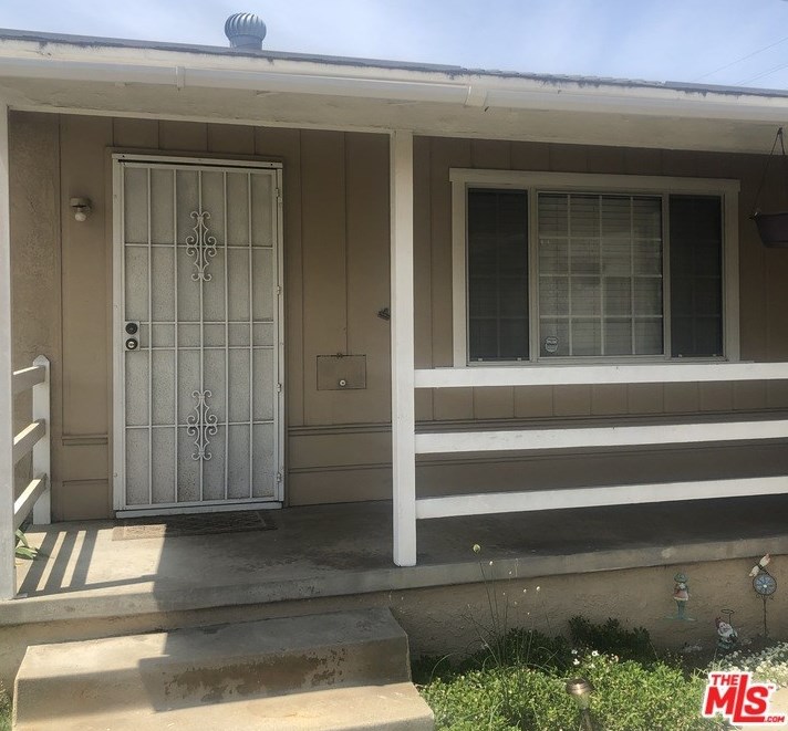 8309 Kittyhawk Ave, Los Angeles, CA 90045