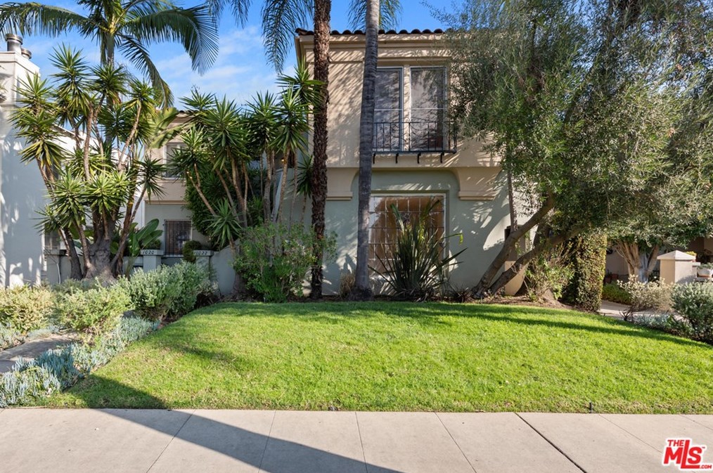 1020 Alfred St, Los Angeles, CA 90035-2502