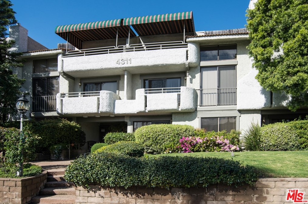 4311 Colfax Ave #215, North Hollywood, CA 91604