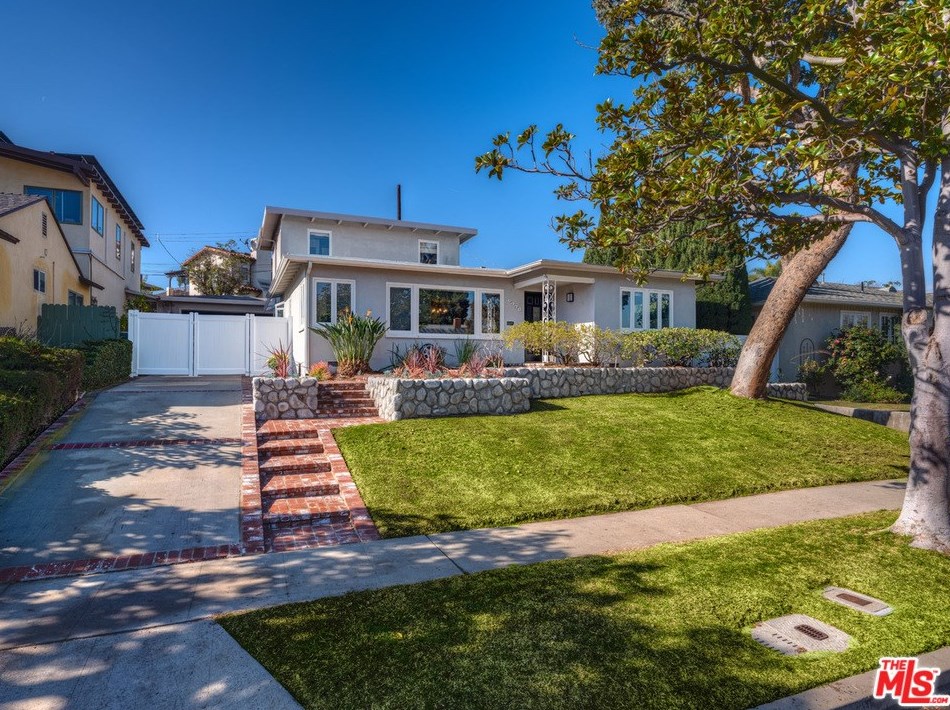 6478 Nancy St, Los Angeles, CA 90045-1246