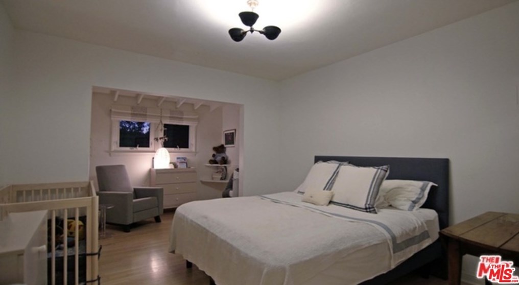 3338 Waverly Dr, Los Angeles CA  90027-2525 exterior