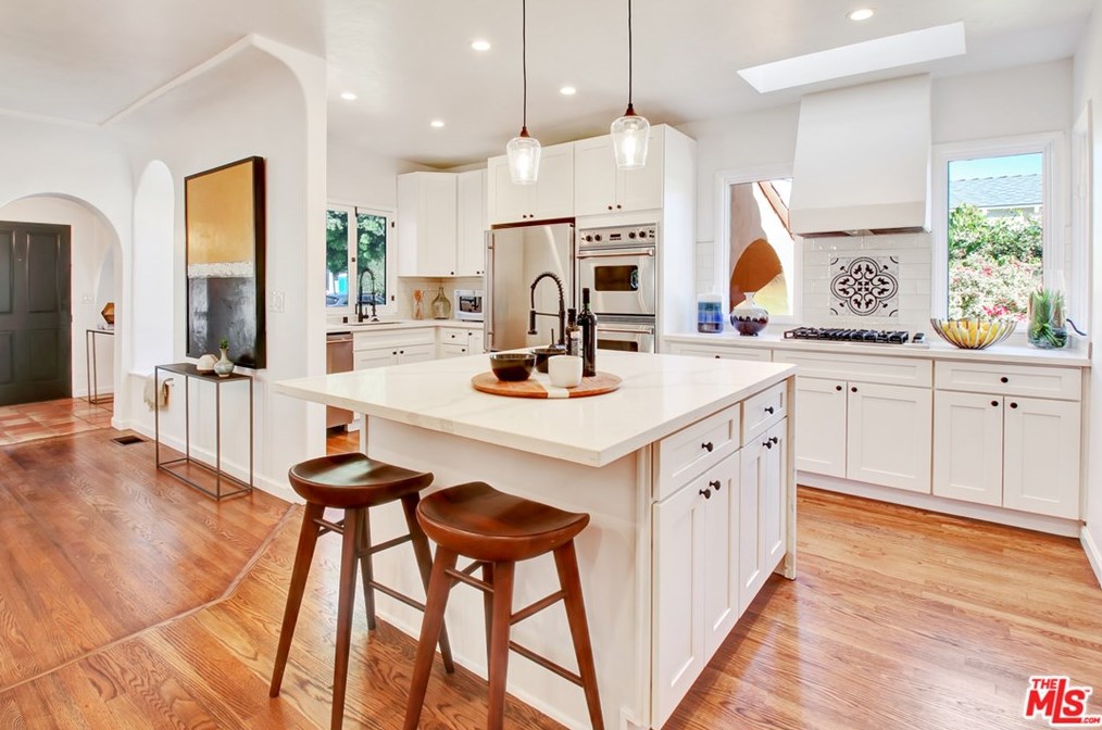 10642 Esther Ave, Los Angeles CA  90064-3203 exterior