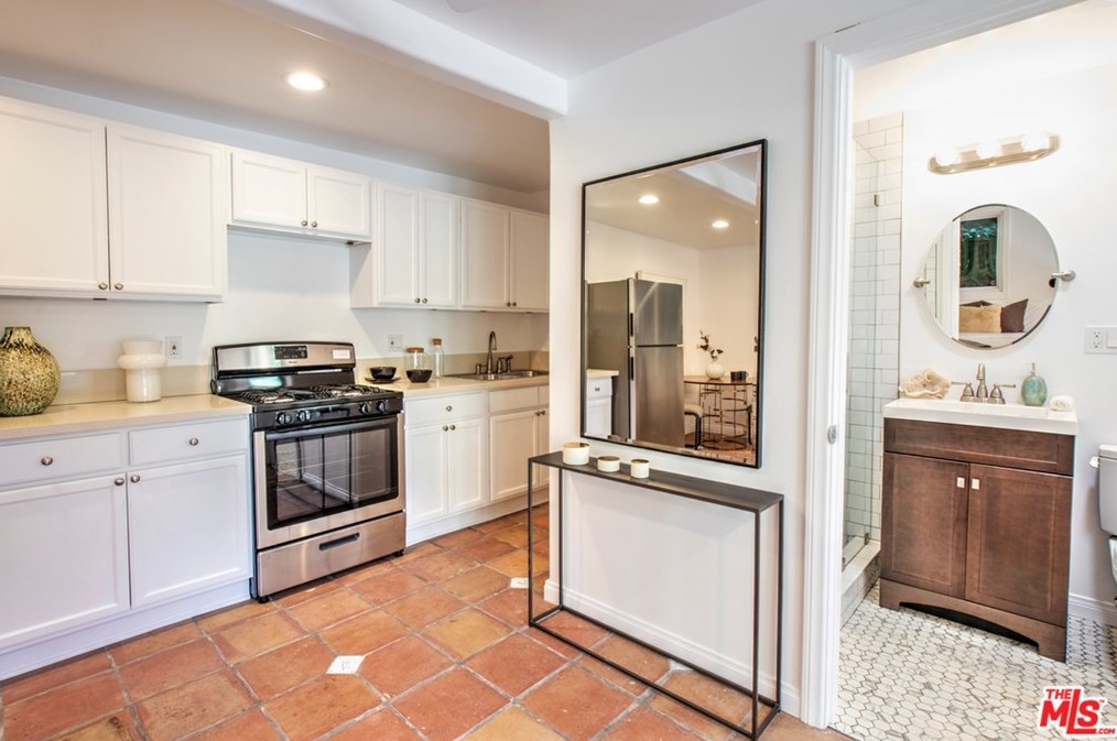 10642 Esther Ave, Los Angeles CA  90064-3203 exterior