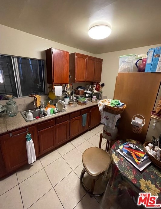 8818 Bandera St, Los Angeles CA  90002-1416 exterior