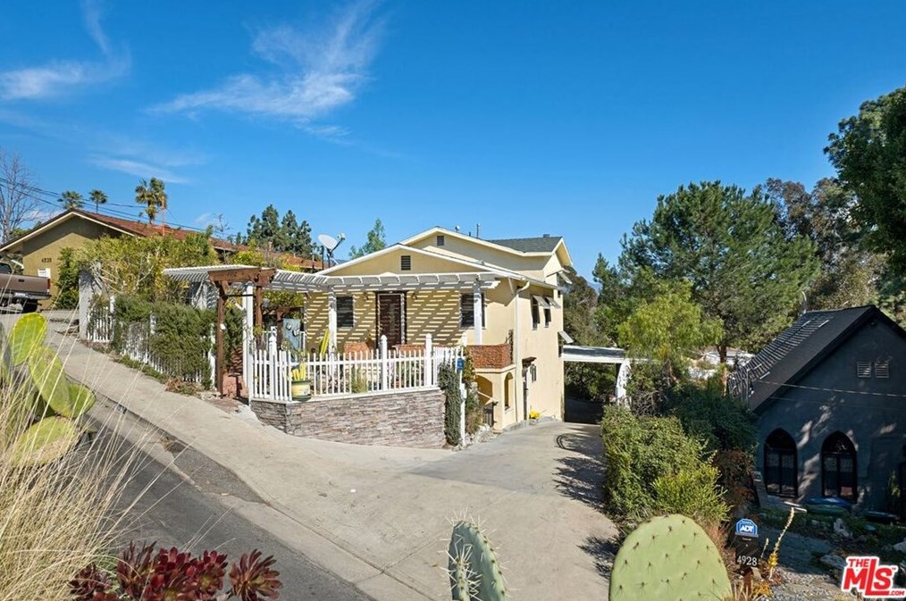4932 Avoca St, Los Angeles, CA 90041-3106