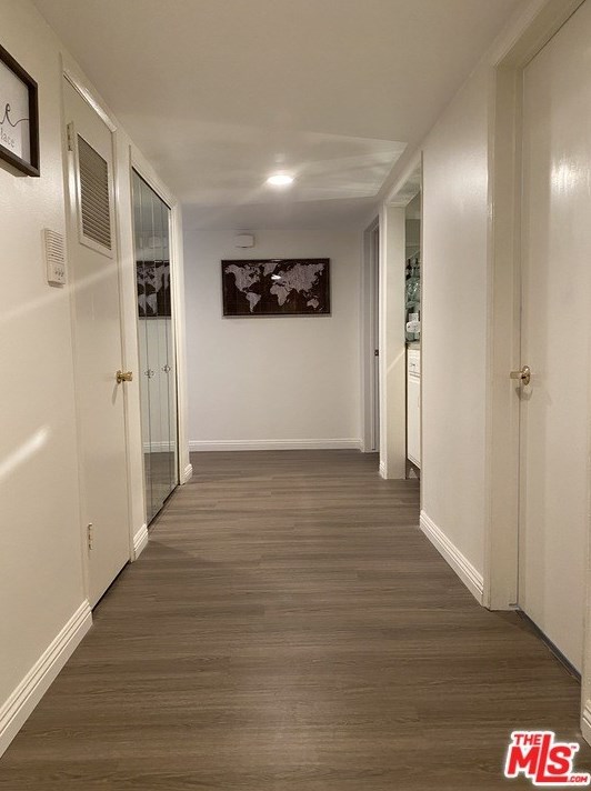 2301 Beverly Glen Blvd, Los Angeles, CA 90064-2460