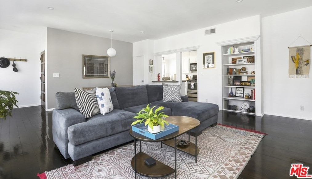 1549 Poinsettia Pl, Los Angeles, CA 90046-3662