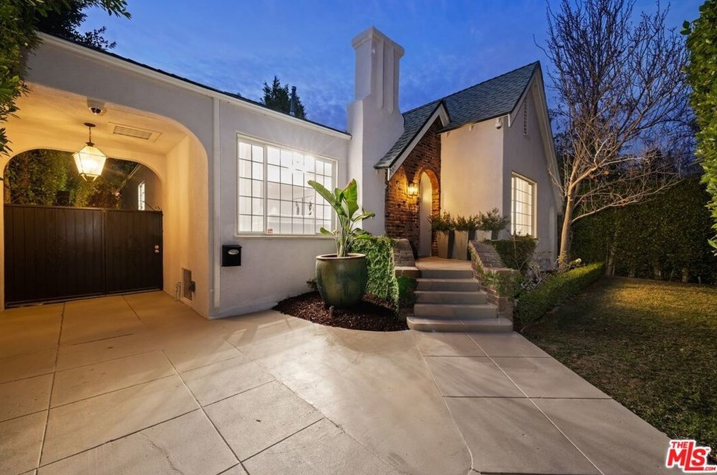 717 Martel Ave, Los Angeles, CA 90046-7506