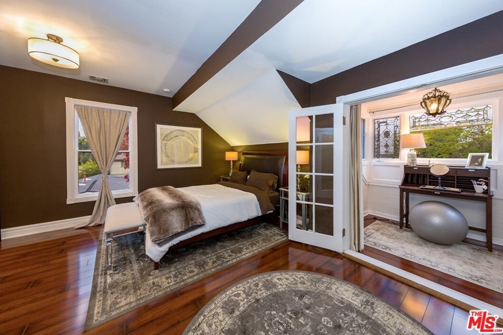 1046 Garfield Ave, Pasadena CA 91104-3532 exterior