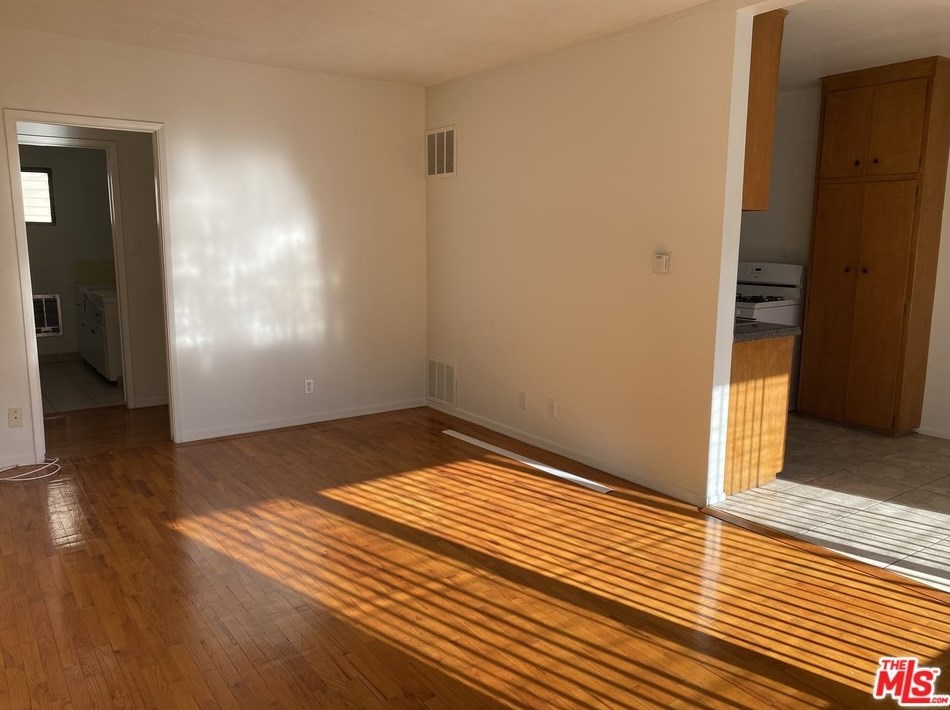 1117 10th St Apt 7, Santa Monica, CA 90403