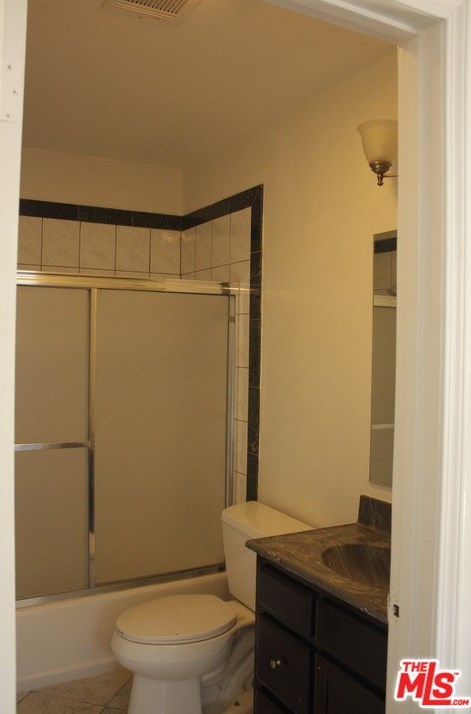 749 Arizona Ave, Los Angeles, CA 90022-2505