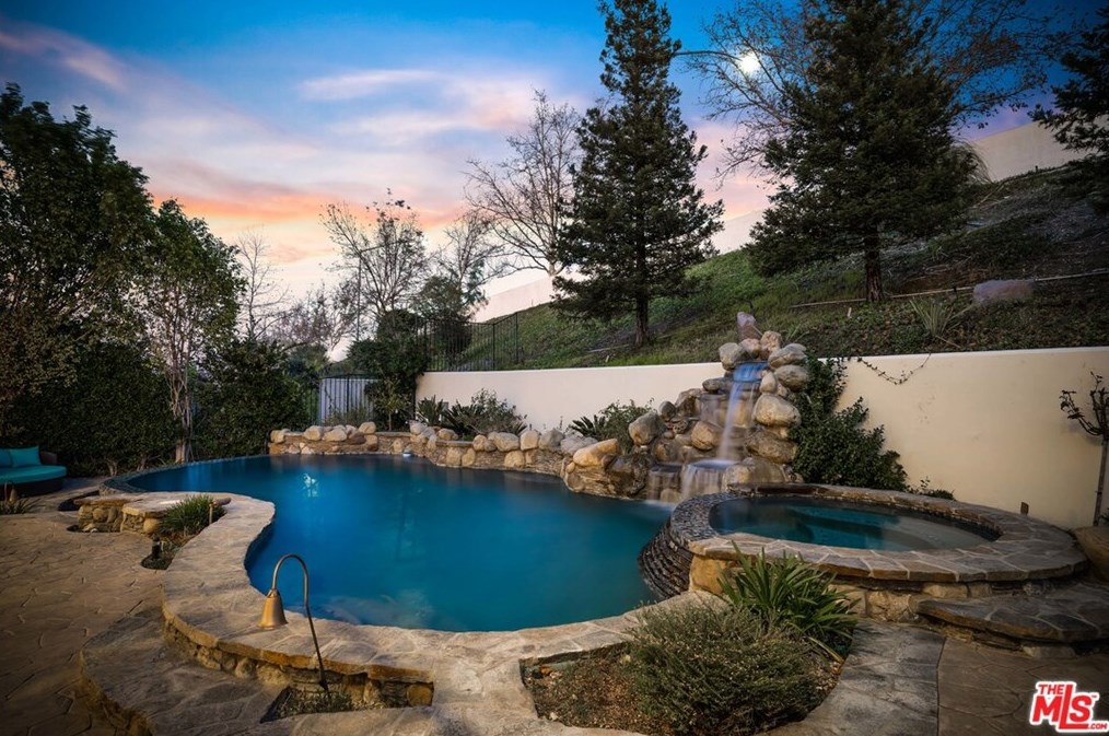 3750 Marfield Ave, Los Angeles CA exterior