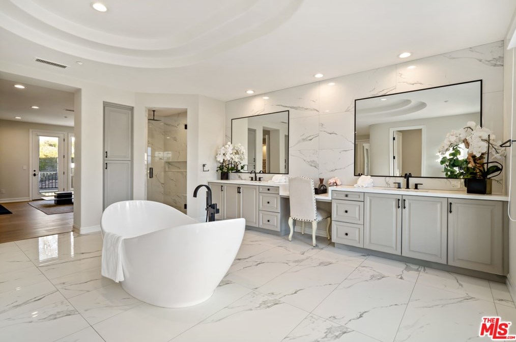 3750 Marfield Ave, Los Angeles CA exterior