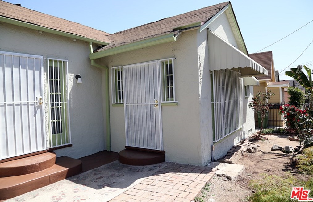 1038 Berendo St, Los Angeles, CA 90006-2604