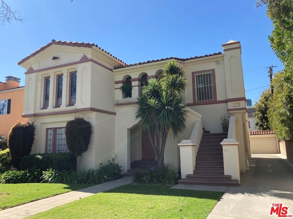 459 Bedford Dr, Beverly Hills, CA 90210-4302