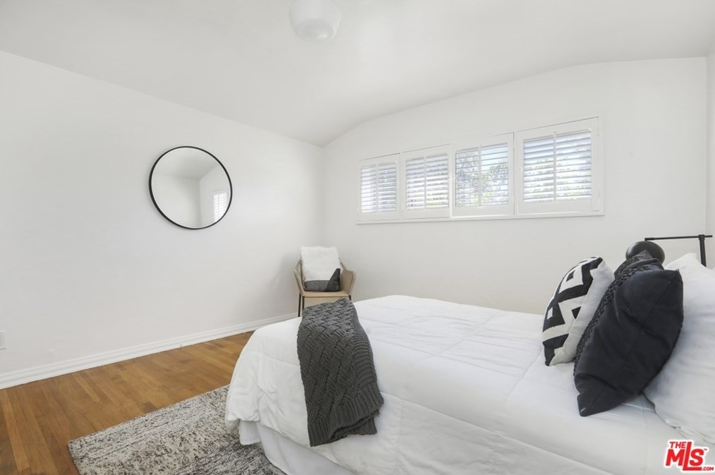 4353 York Blvd, Los Angeles CA  90042-1715 exterior