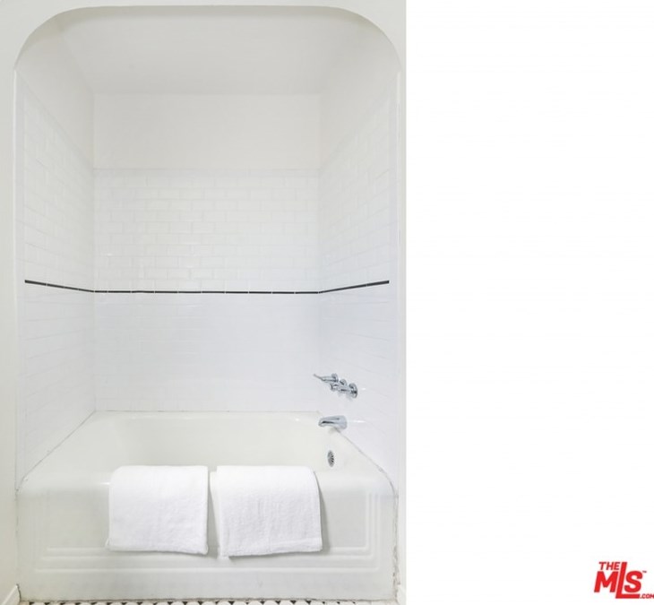 4353 York Blvd, Los Angeles CA  90042-1715 exterior