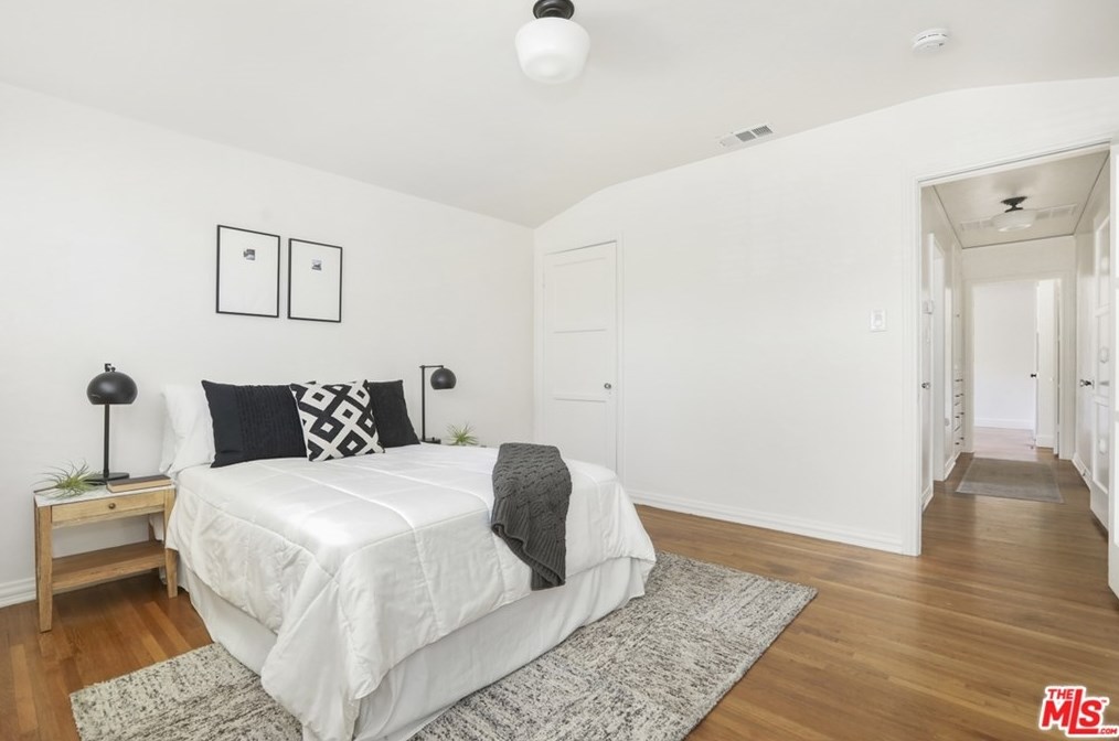 4353 York Blvd, Los Angeles CA  90042-1715 exterior