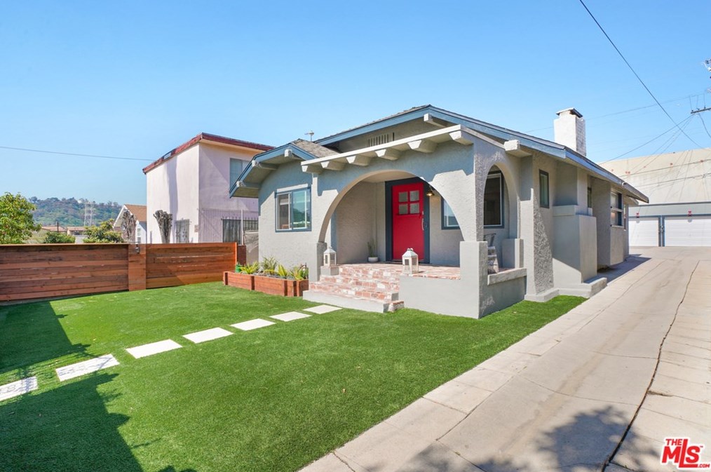 2643 Arvia St, Los Angeles, CA 90065-1129