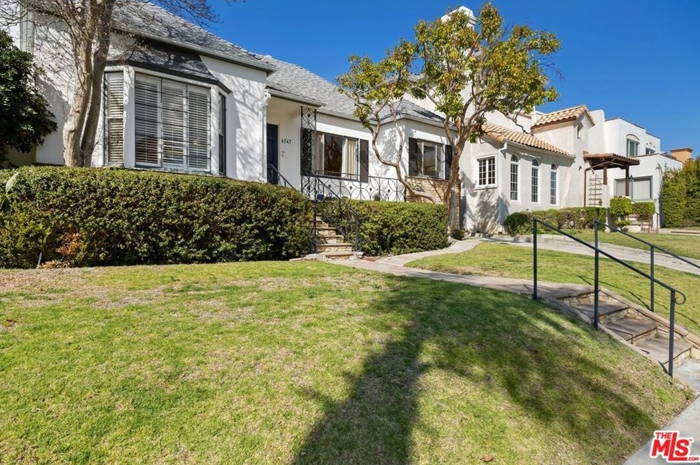4747 Ambrose Ave, Los Angeles, CA 90027-1904
