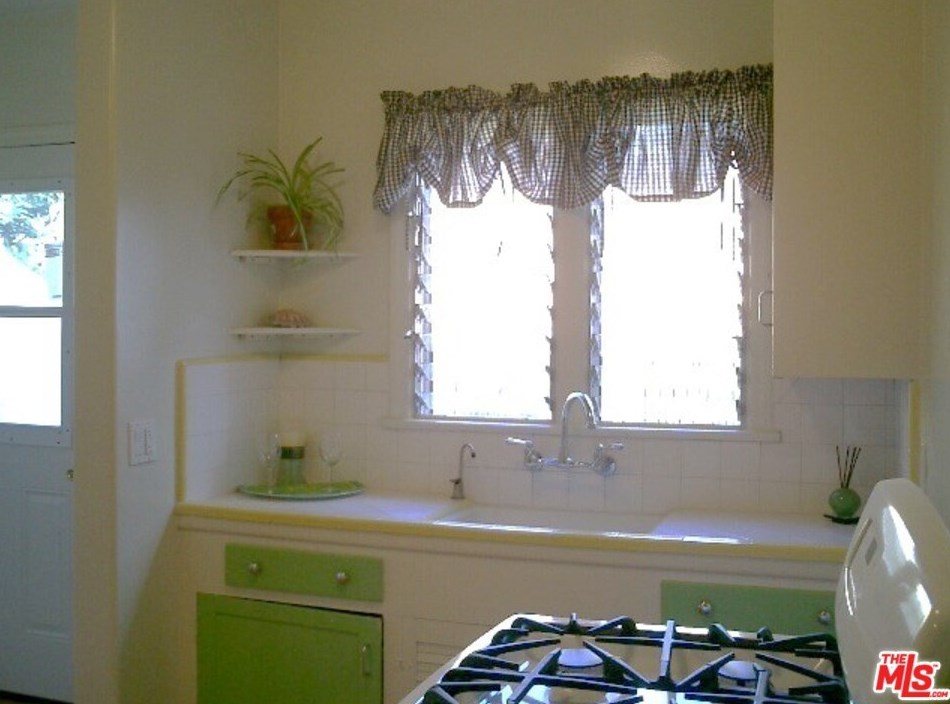 4028 Jackson Ave, Los Angeles CA  90232-3232 exterior