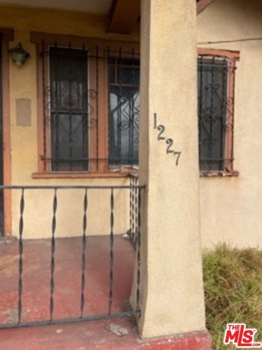 1227 Gage Ave, Los Angeles, CA 90023-3348