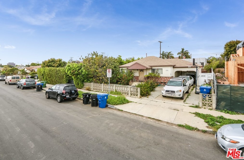 12841 Rubens Ave, Los Angeles, CA 90066-6539