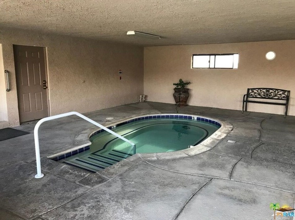 17625 Langlois Rd, Desert Hot Springs CA  92241-8369 exterior