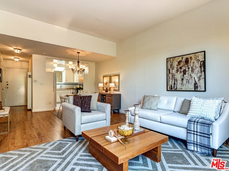 3665 Empire Dr, Los Angeles, CA 90034-5065