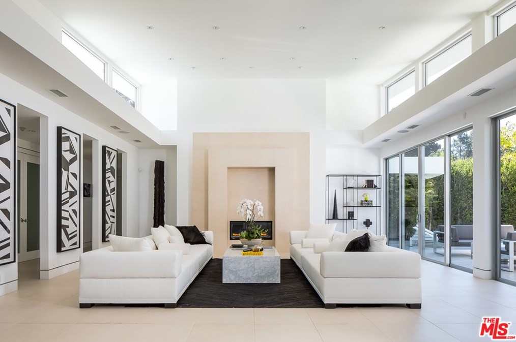 1003 Beverly Dr, Beverly Hills, CA 90210-2329