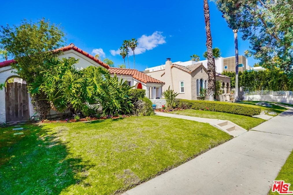 625 Gardner St, Los Angeles, CA 90036-5712