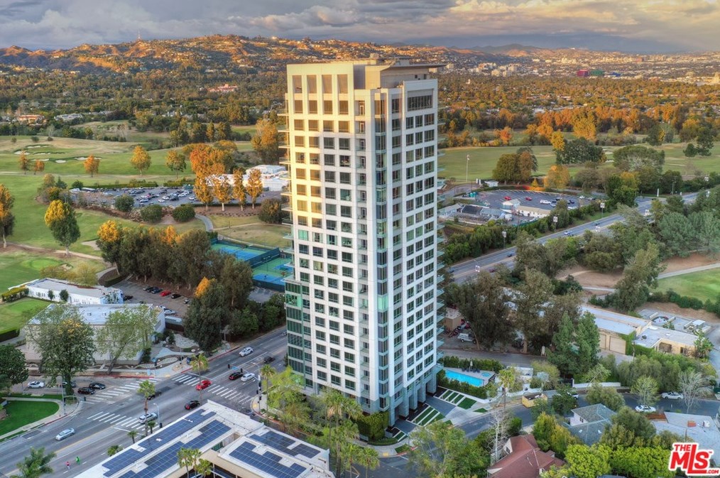 1200 Club View Dr, Los Angeles CA  90024-5382 exterior